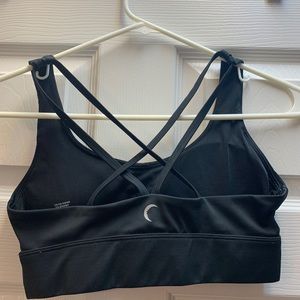 Light N Tight Strappy Bra